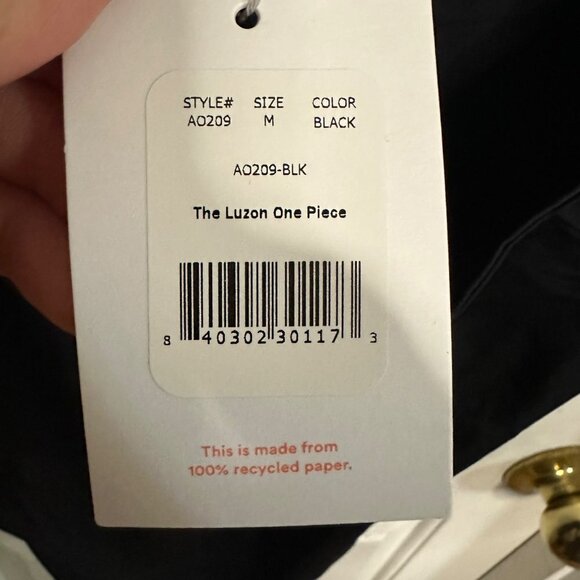 Andie The Luzon One Piece Swimsuit Chili Pepper Red Women's Size Large - Picture 8 of 9